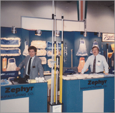 Retro Zephyr Product Display